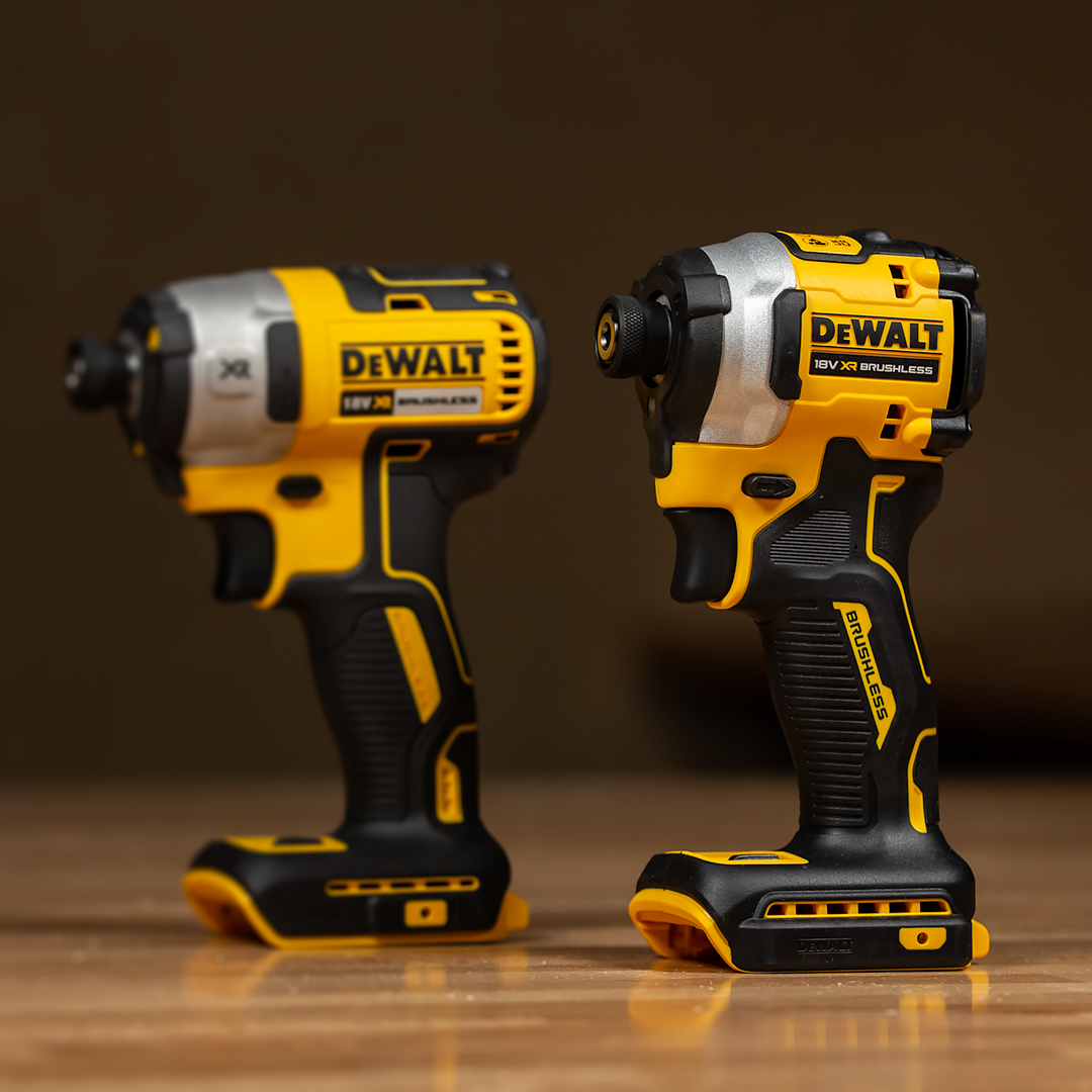 Zakrętarka udarowa akumulatorowa DeWALT DCF850P2T z walizką i