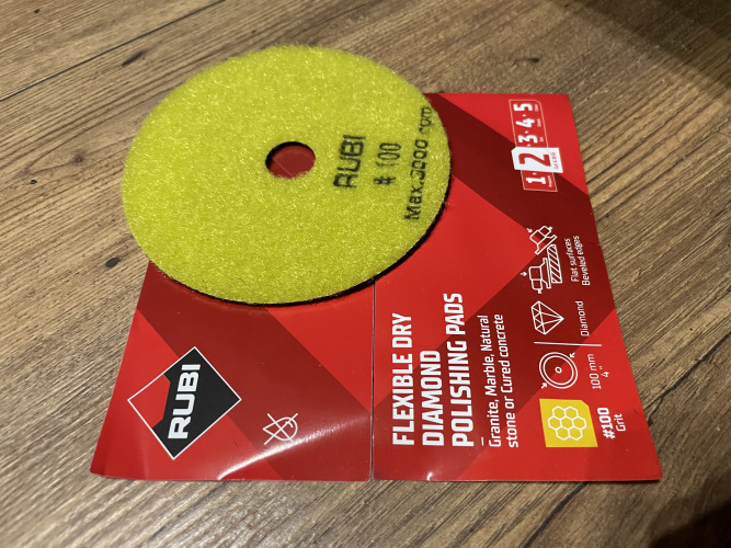 Tomasz, Gostyń Tomasz, Gostyń