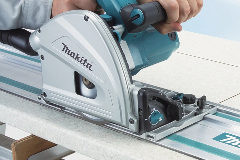 Makita-SP6000J-z-szyną