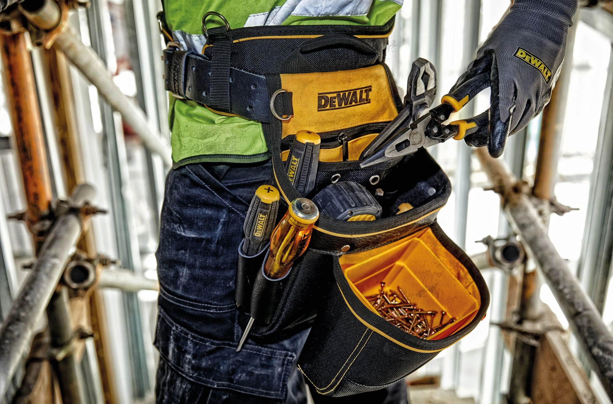 Kieszeń narzędziowa, model DeWalt DWST1-75551