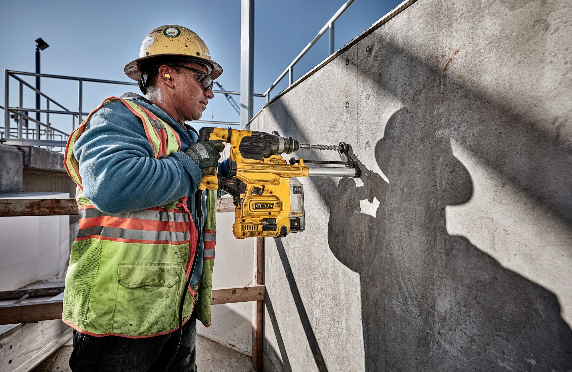 Młotowiertarka sieciowa DeWalt D25333K