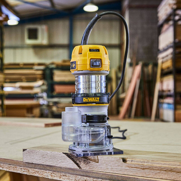 Frezarka górnowrzecionowa DeWALT D26200