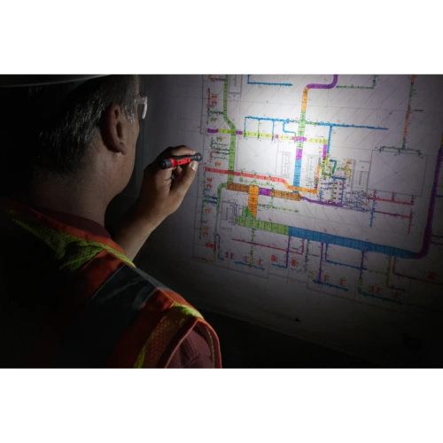 Latarka długopisowa 100 lm Milwaukee 4933459440