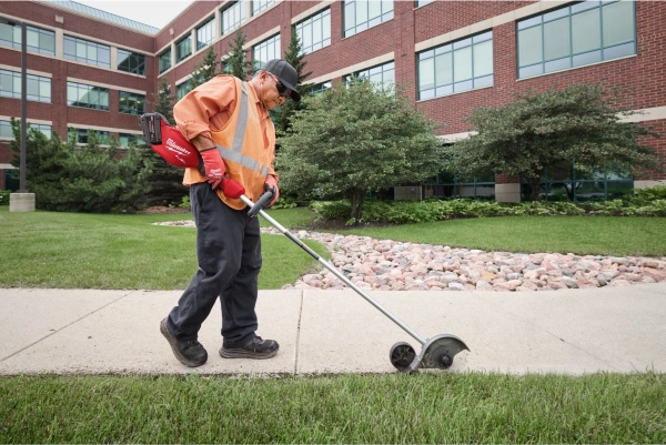 Krawędziarka Milwaukee M18 FEDG-0