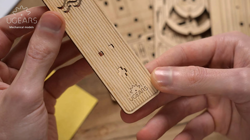 Jacht oceaniczny UGEARS 70193