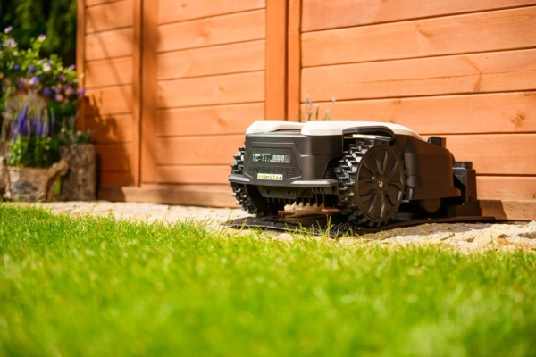 Robot koszący Cedrus C-MOW-L20+