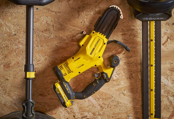 Mini piła łańcuchowa Stanley Fatmax SFMCPS415D1