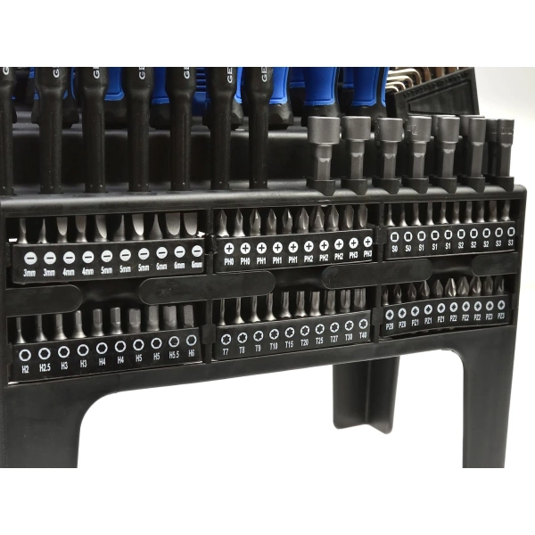 Zestaw wkrętaków, bitów i nasadek Geko G32007