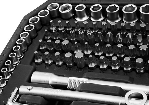 Zestaw kluczy Neo Tools 10-218