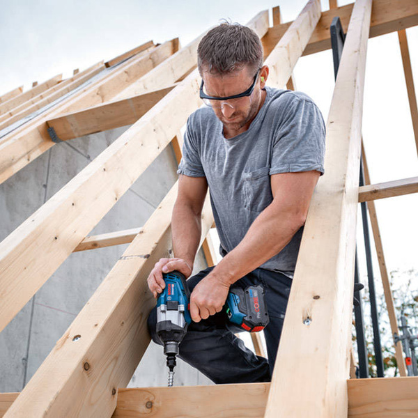 Klucz udarowy Bosch GDS 18V-1000