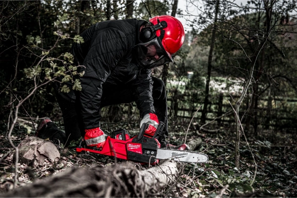 Pilarka łańcuchowa akumulatorowa Milwaukee M18 FCHSC-0