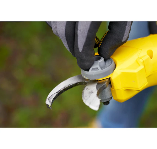 Sekator akumulatorowy Stanley Fatmax SFMCPP32M1