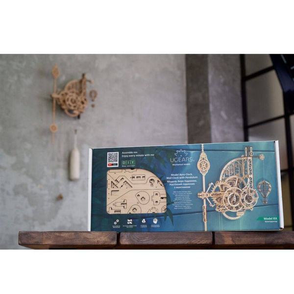 Zegar ścienny z wahadłem Aero Clock UGEARS 70154