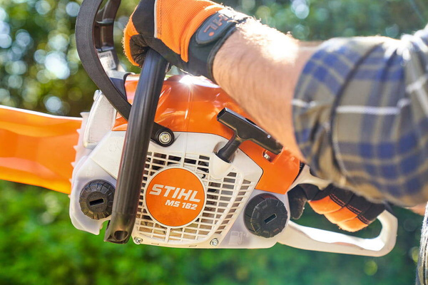 Pilarka spalinowa Stihl MS 162 (35 cm; 3/8"; PM3; 1,1 L)