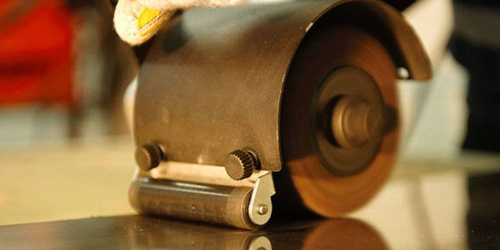 Przystawka do satynowania i matowienia powierzchni płaskich z rolką prowadzącą Glob System GS05-00