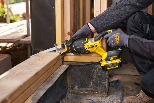 Pilarka szablasta Stanley Fatmax SFMCS311B