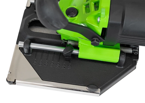 Przecinarka ram okiennych i drzwiowych Eibenstock EFS 200