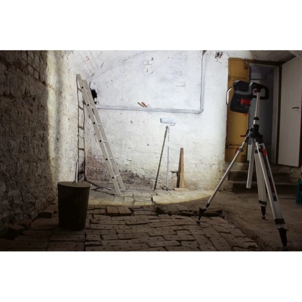 Lampa budowlana Bosch GLI 18V-4000 C 0601446800