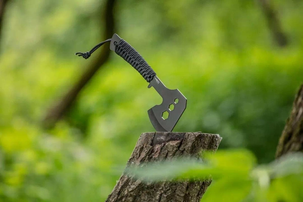 Siekiera biwakowa NEO Tools 63-118