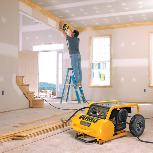 Kompresor bezolejowy Dewalt DPC17PS-QS