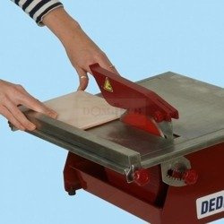 Przecinarka do glazury Dedra DED7712