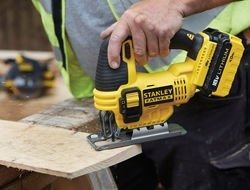 Akumulatorowa wyrzynarka Stanley Fatmax FMC650B (Solo)