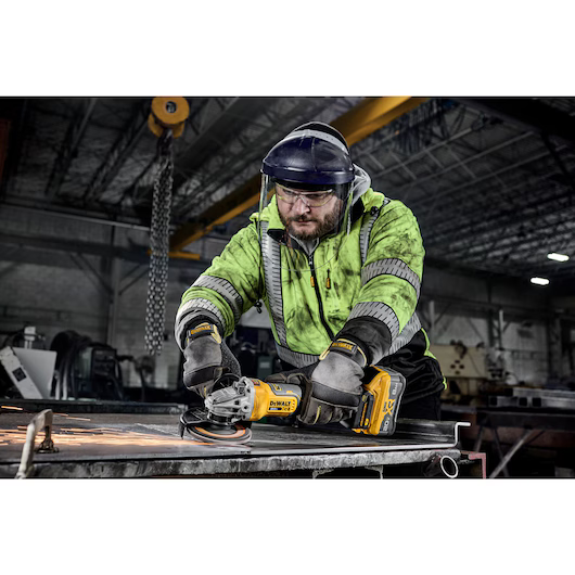 Szlifierka kątowa Dewalt DCG411VSN