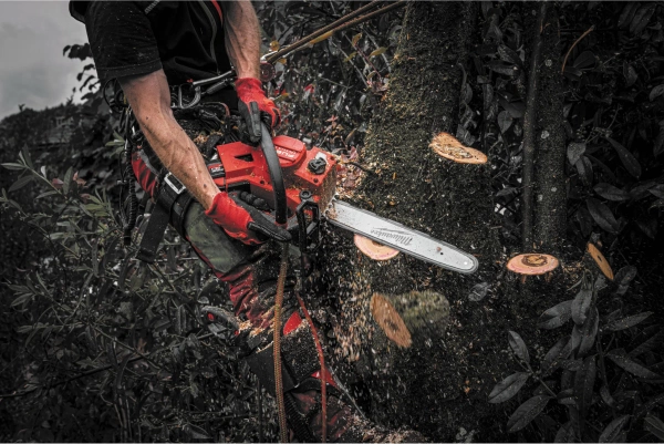 Pilarka łańcuchowa akumulatorowa Milwaukee M18 FTHCHS35-0