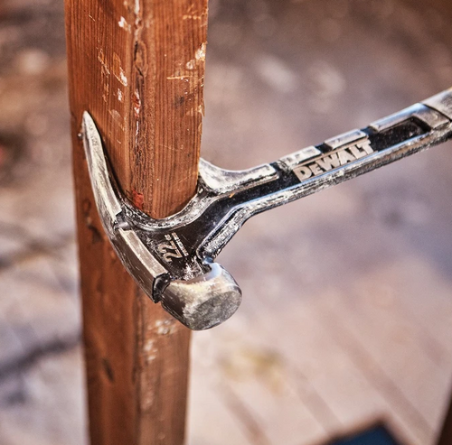 Młot wyburzeniowy 624g DWHT51366-0 DeWALT