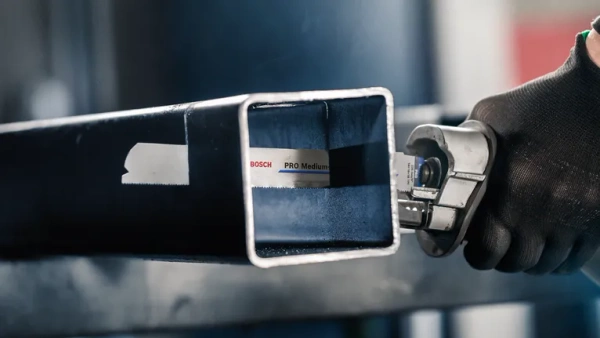 Zestaw 2 szt. brzeszczotów do metalu 1x25x225 mm Bosch PRO Medium-Thick Metal precise S1137BEF 2608658993