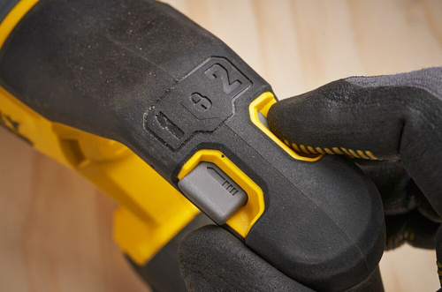 Pilarka szablasta Stanley Fatmax SFMCS311M1T