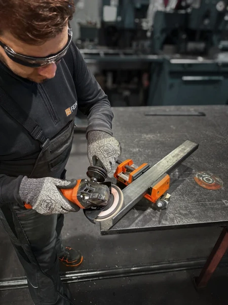 Szlifierka kątowa Fein CG 17-150 V (72229260230)