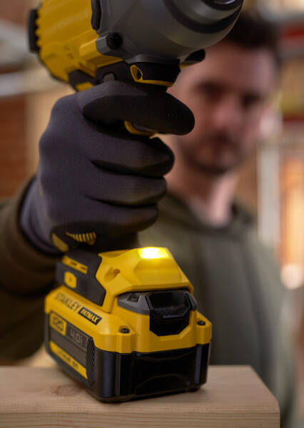 Klucz udarowy Stanley Fatmax SFMCF940B