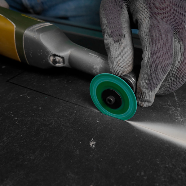 Diamentowa tarcza tnąca 45x0,8x4x5,8H Distar MasterCUT 87015424055