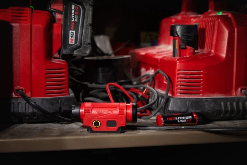 Latarka czołowa Milwaukee L4 HL2-301