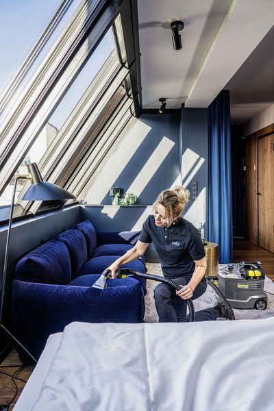 Odkurzacz piorący Karcher Puzzi 8/1 1.100-240.0