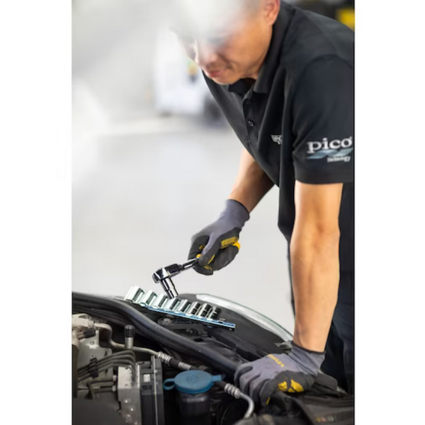 Zestaw kluczy nasadowych Stanley STMT82666-0