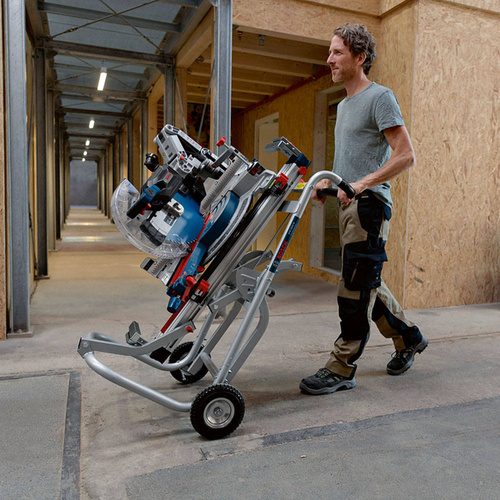 Ukośnica Bosch GCM 18V-305 GDC +2x5.5Ah + ładowarka