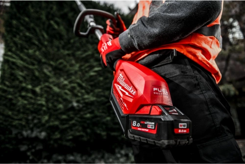 Nożyce do żywopłotu Milwaukee M18 FOPH-HTA przystawka QUIK-LOK