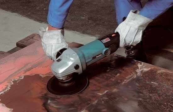 Szlifierko-polerka Makita SA7000C