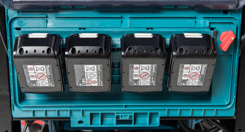 Taczka akumulatorowa Makita DCU605Z