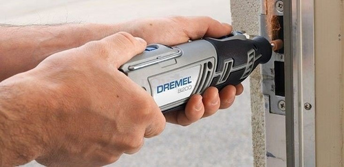 Multiszlifierka Dremel 8200-5/65