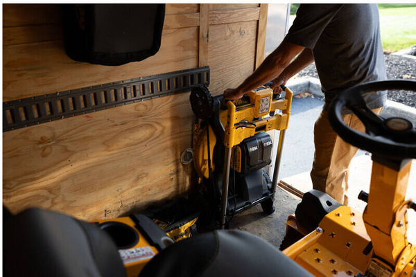 Kosiarka akumulatorowa Dewalt DCMWSP156N