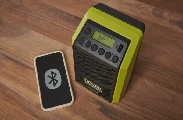 Radio z bluetooth i DAB+ Ryobi RRDAB18-0