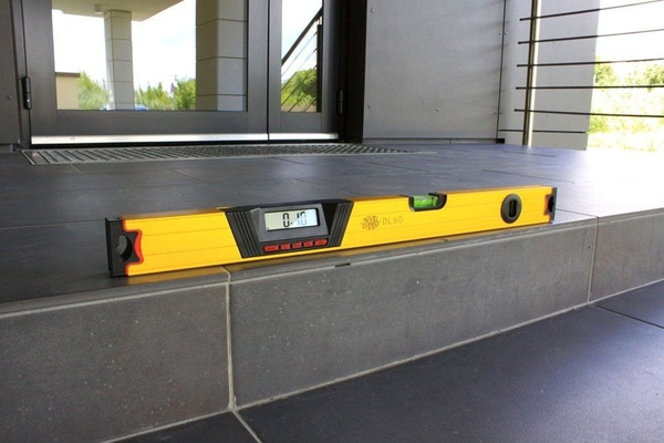 Poziomica Nivel System DL60