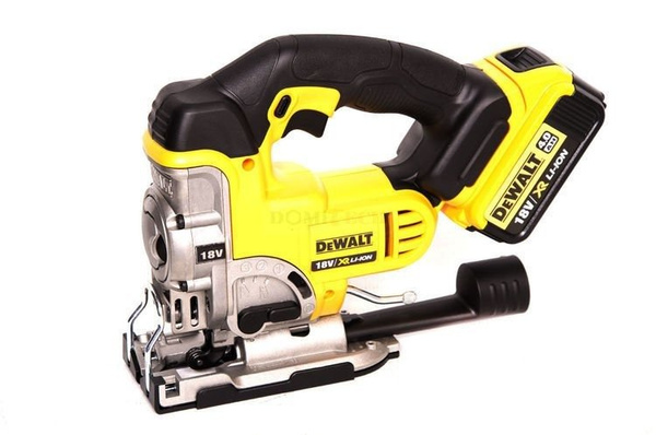 Wyrzynarka Dewalt DCS331M2