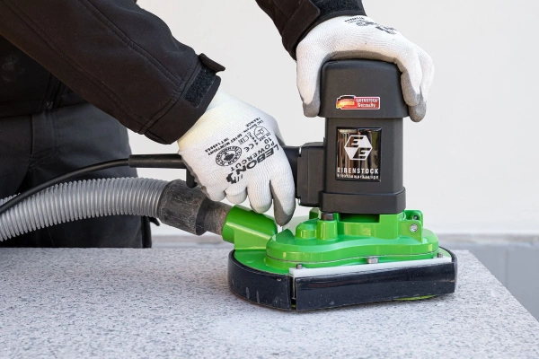 Polerka Eibenstock EPO 200-3 R NT