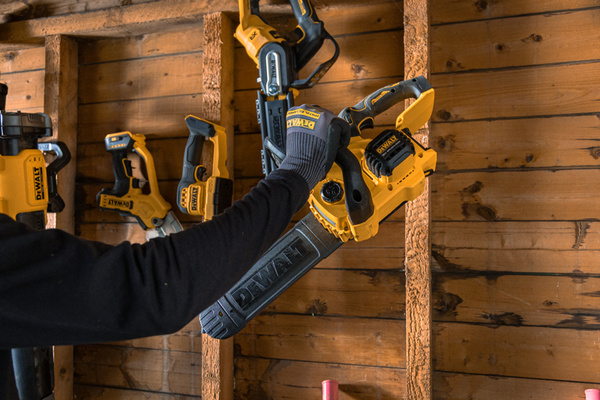 Pilarka łańcuchowa Dewalt DCMCS565P1