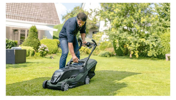 Kosiarka akumulatorowa Bosch Advanced Rotak 36-750