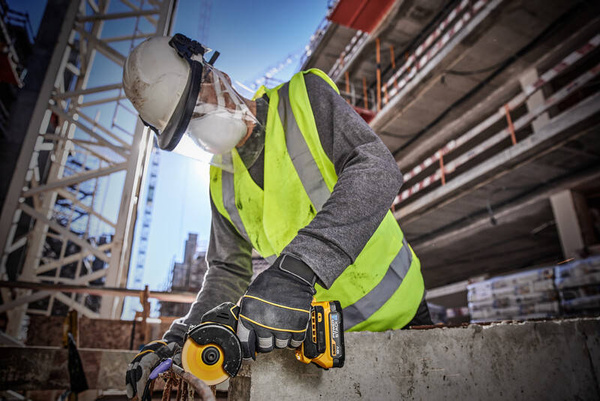 Szlifierka kątowa Dewalt DCS438E2T